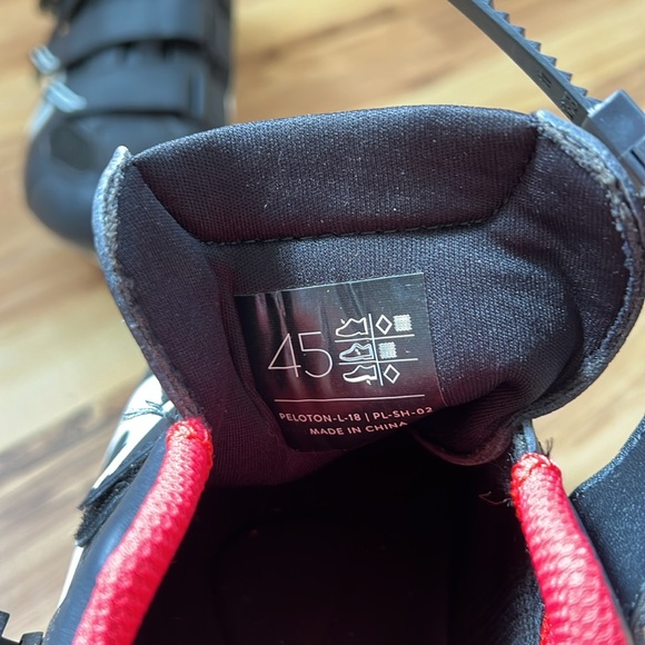 Peloton cycle shoe sz 45 - Picture 2 of 4
